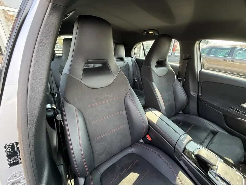 Mercedes-Benz A-Class 250 AMG,Widescreen,Ambiente,R-Kam,LED,3,99% 02/2021-photo-23