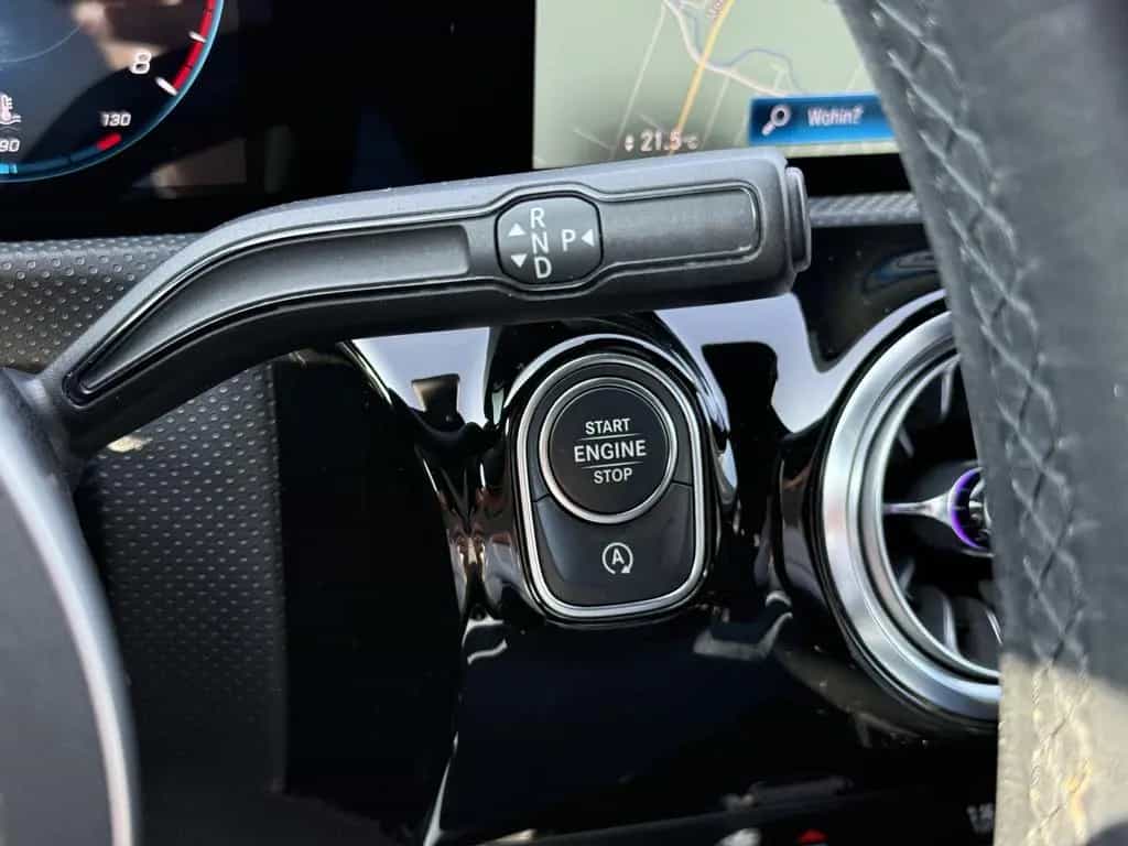 Mercedes-Benz A-Class 250 AMG,Widescreen,Ambiente,R-Kam,LED,3,99% 02/2021-photo-31