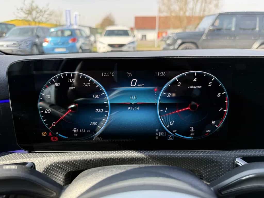 Mercedes-Benz A-Class 250 AMG,Widescreen,Ambiente,R-Kam,LED,3,99% 02/2021-photo-42