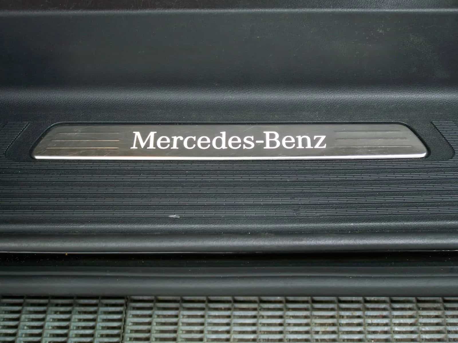Mercedes-Benz V-Class 300 08/2021-photo-14