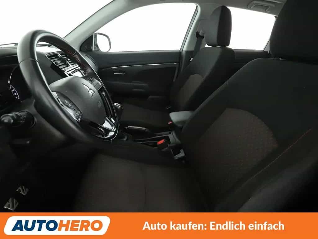 Mitsubishi ASX 1.6 Edition+ 2WD *NAVI*CAM*XENON*TEMPO*SHZ* 07/2018-photo-9