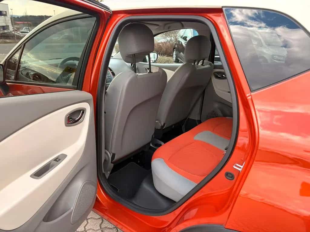 Renault Captur Dynamique 09/2016-photo-15