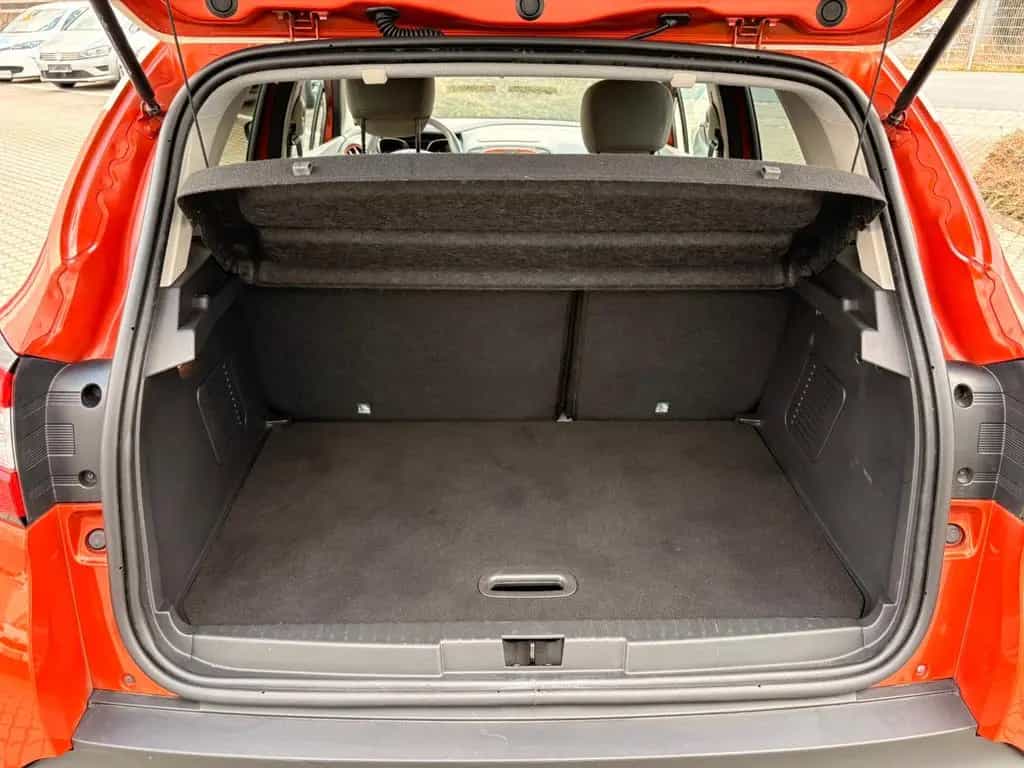 Renault Captur Dynamique 09/2016-photo-20