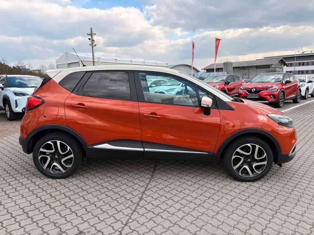Renault Captur Dynamique 09/2016-photo-3