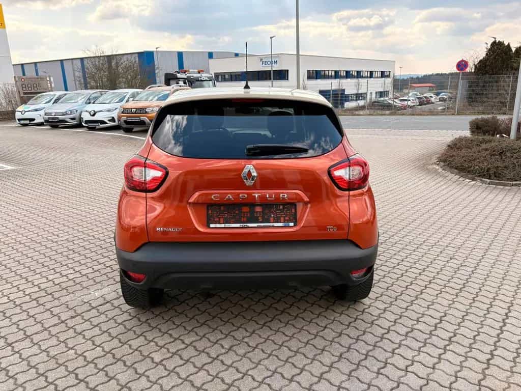 Renault Captur Dynamique 09/2016-photo-5