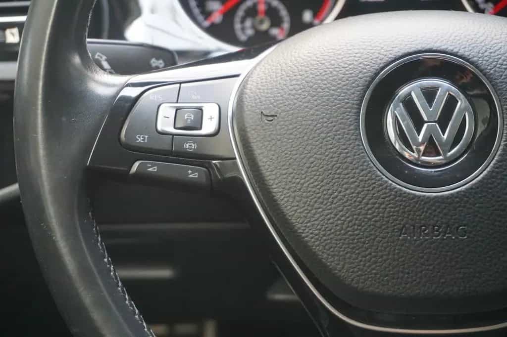 Volkswagen Golf VII Var. IQ.DRIVE NAVI, LED, SITZHEIZUNG 12/2019-photo-10