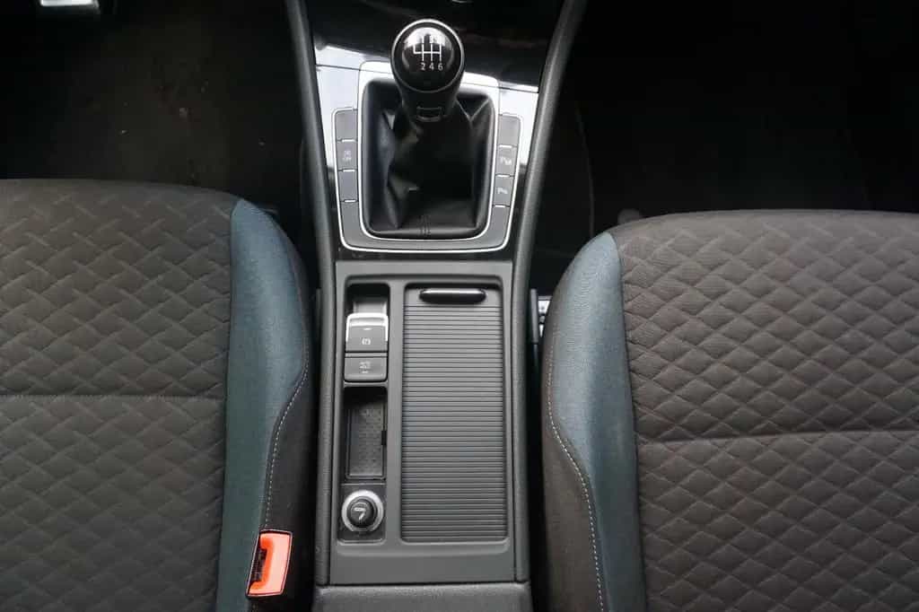 Volkswagen Golf VII Var. IQ.DRIVE NAVI, LED, SITZHEIZUNG 12/2019-photo-8