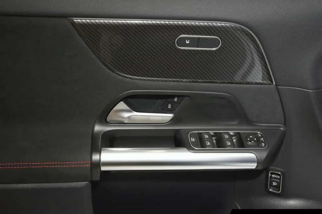 Mercedes-Benz GLA 200 AMG Line Kamera/Navi/Totw./LED/el Heckkl 07/2025-photo-13