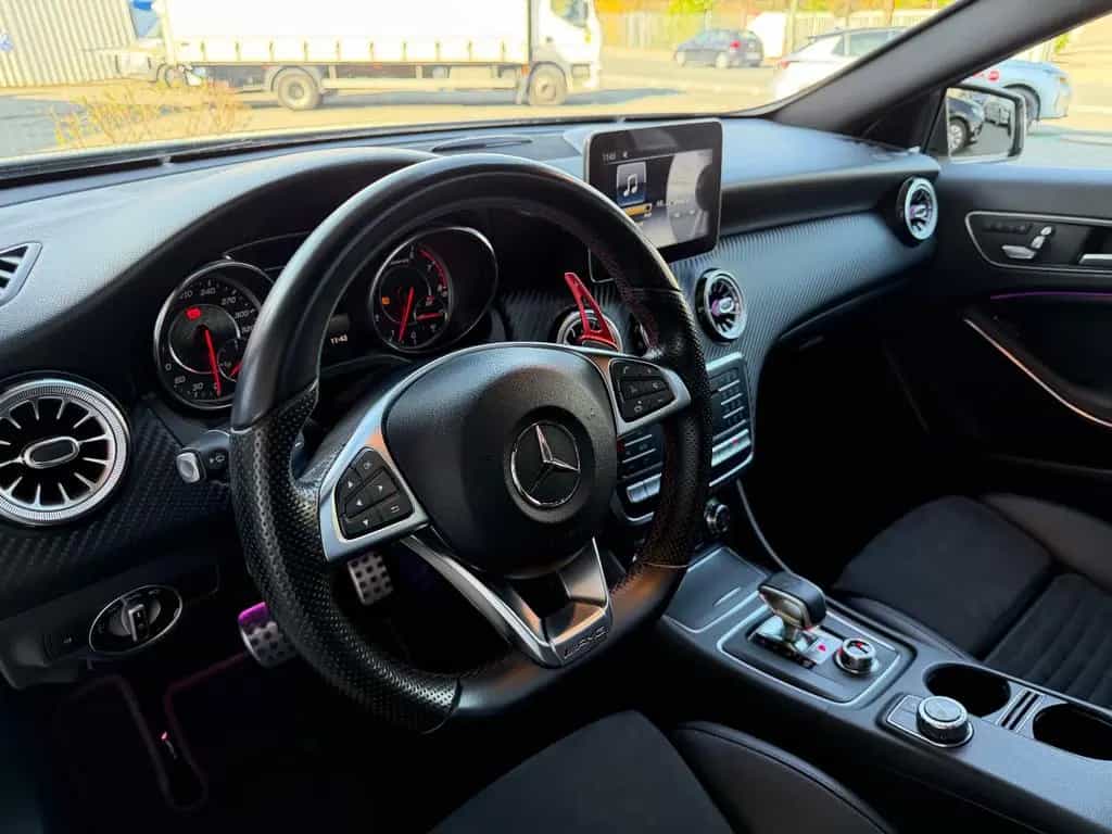 Mercedes-Benz A-Class AMG 4Matic 7G-DCT/HARMAN/SP-ABG/PANO/RFK/MEM 04/2018-photo-14
