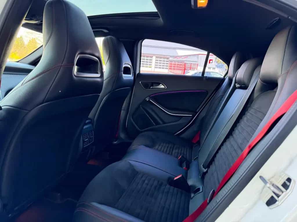 Mercedes-Benz A-Class AMG 4Matic 7G-DCT/HARMAN/SP-ABG/PANO/RFK/MEM 04/2018-photo-16