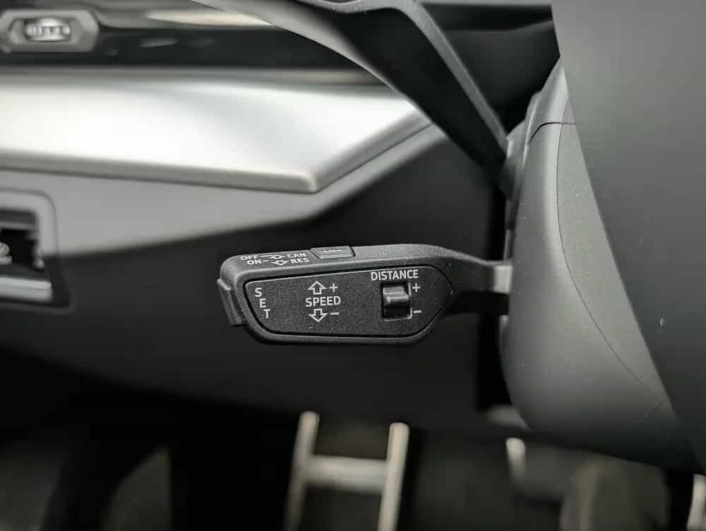 Lamborghini Urus 4.0 V8 CERAMIC PANO B&O HUD ACC MATRIX 03/2020-photo-10
