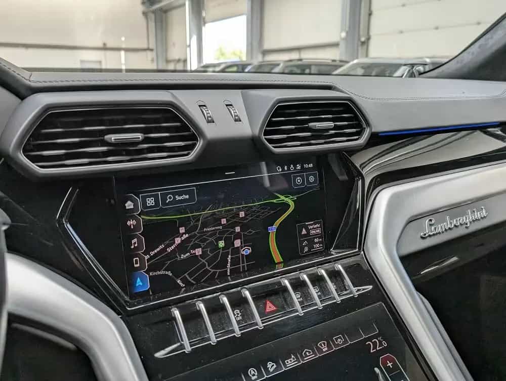 Lamborghini Urus 4.0 V8 CERAMIC PANO B&O HUD ACC MATRIX 03/2020-photo-11