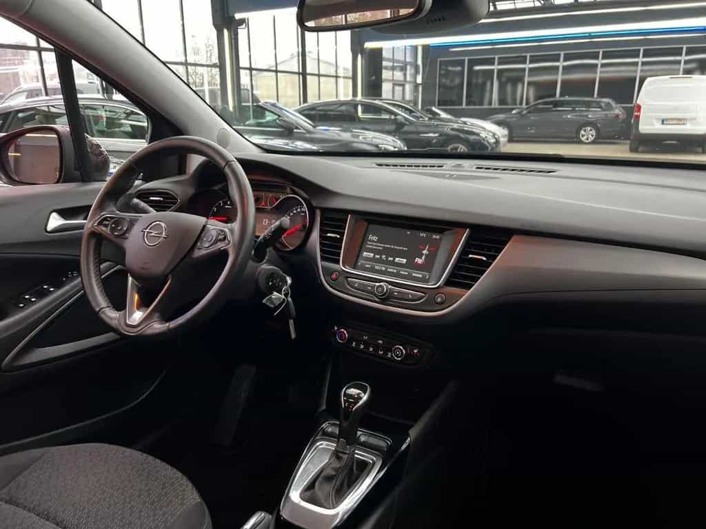 Opel Crossland X 1.2 PANO-AHK-SHZ-AUT.-MFL-TEMPOMAT 06/2019-photo-13