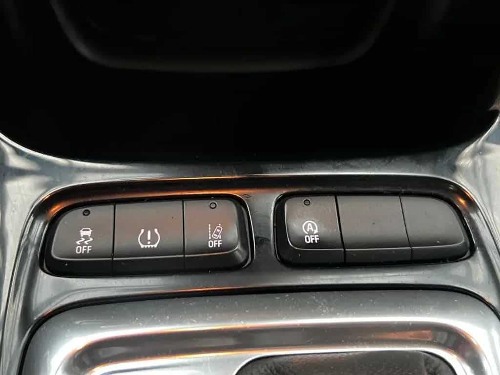 Opel Crossland X 1.2 PANO-AHK-SHZ-AUT.-MFL-TEMPOMAT 06/2019-photo-21