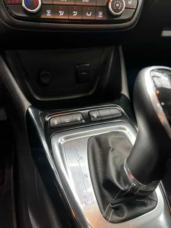 Opel Crossland X 1.2 PANO-AHK-SHZ-AUT.-MFL-TEMPOMAT 06/2019-photo-22