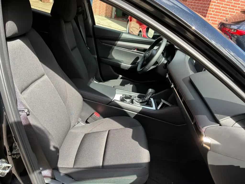 Mazda 3 e-SKYACTIV-G 2.5 140 AT Homura 03/2026-photo-15