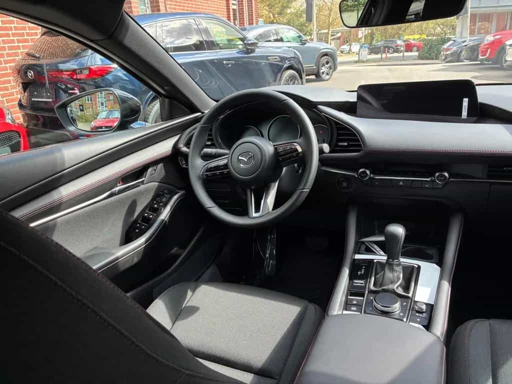 Mazda 3 e-SKYACTIV-G 2.5 140 AT Homura 03/2026-photo-17