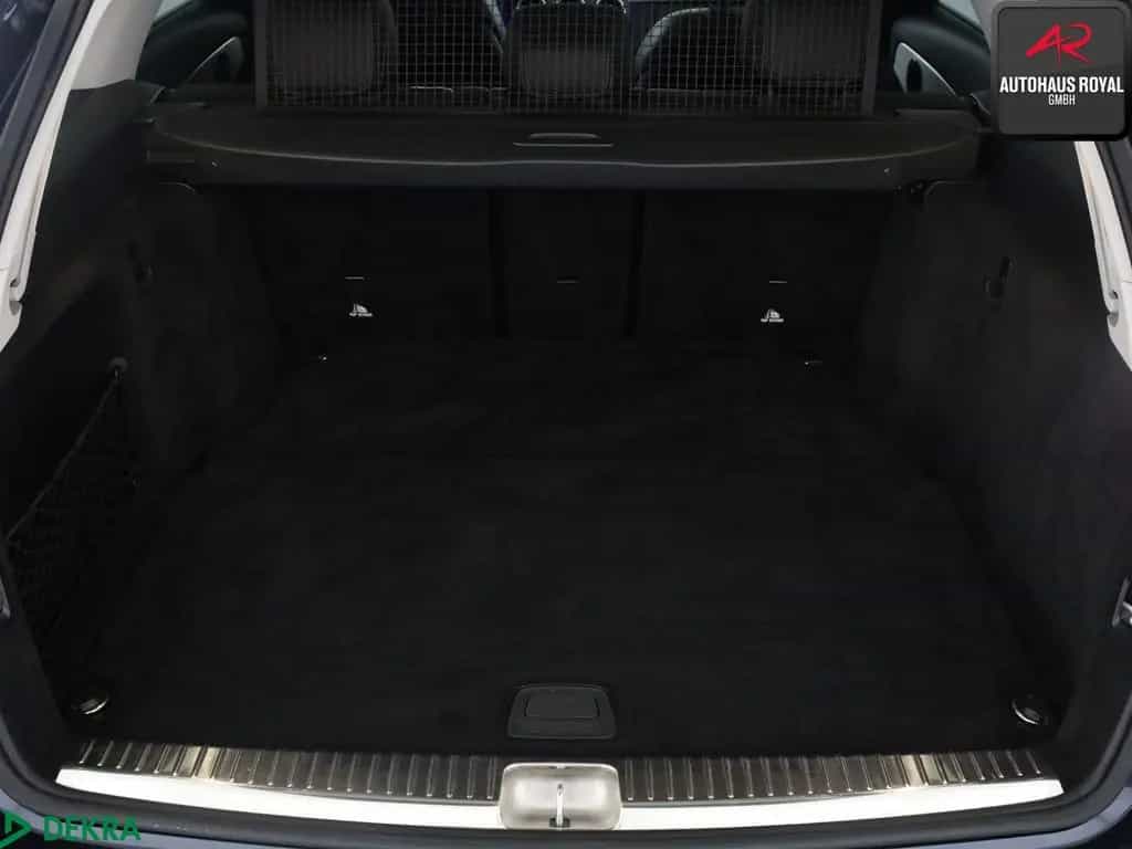 Mercedes-Benz C 220 d T Avantgarde NIGHT WIDE,PANORAMA,KEYLESS 01/2019-photo-12
