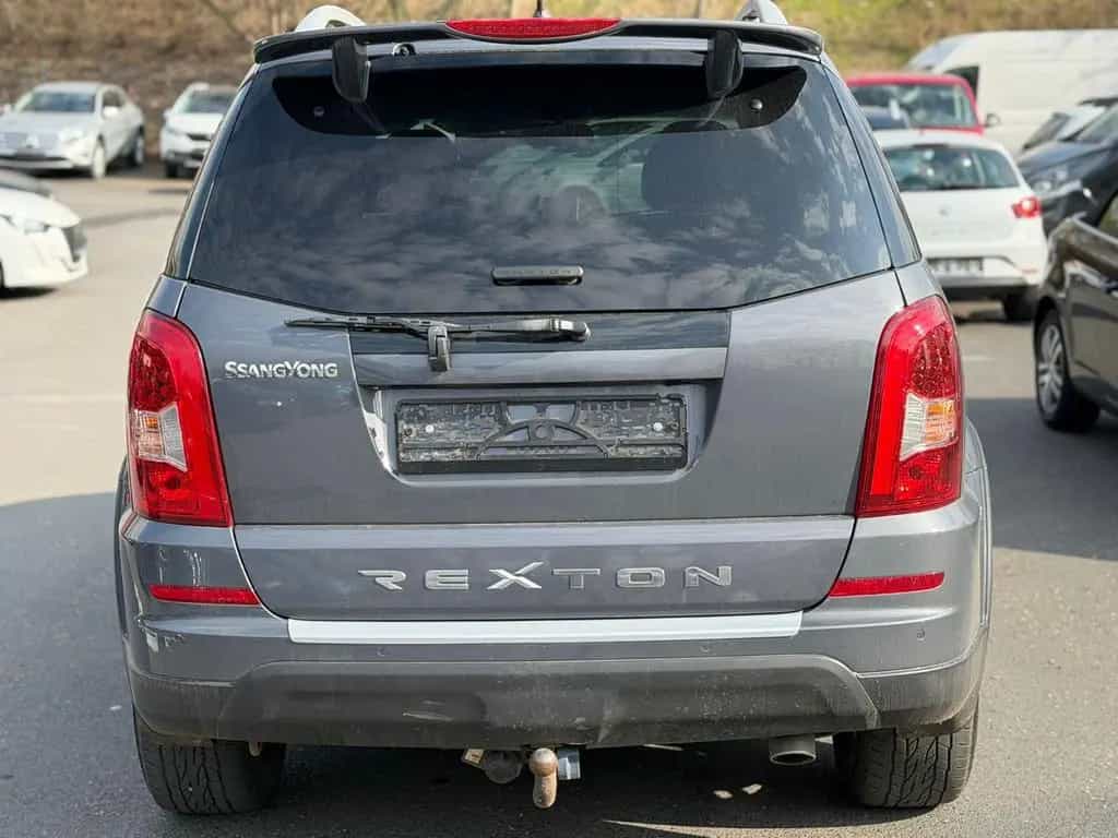 Ssangyong Rexton 2.2 Diesel e-XDi 220 Quartz 4WD 04/2015-photo-4