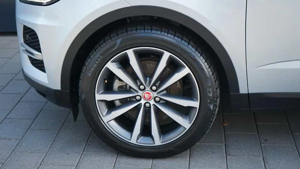 Jaguar E-Pace D200 SE AWD*LEDER BEIGE*20"ALU 02/2022-photo-18