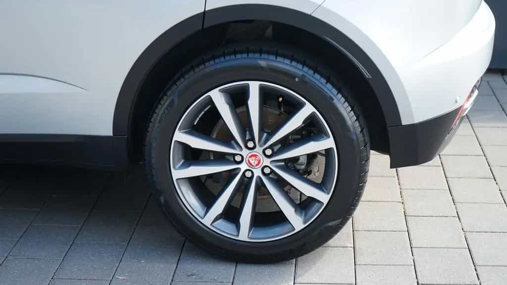 Jaguar E-Pace D200 SE AWD*LEDER BEIGE*20"ALU 02/2022-photo-36
