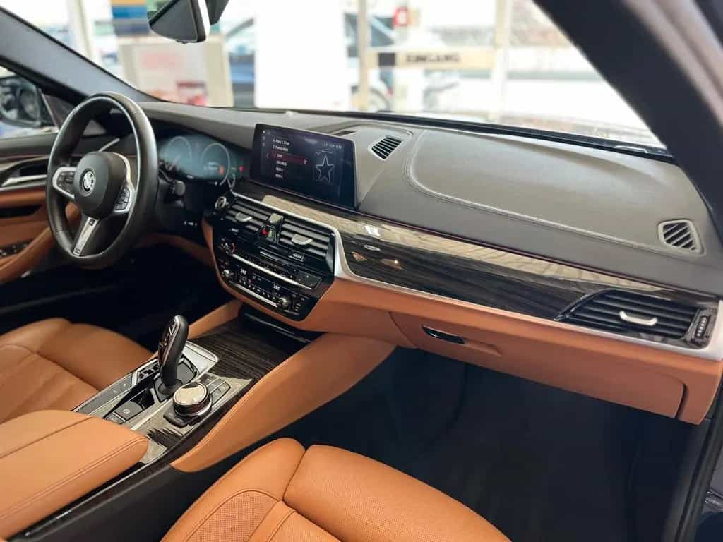 BMW 5 Series 520 d Touring Luxury Line UVP 90.569,00 EURO 12/2018-photo-15