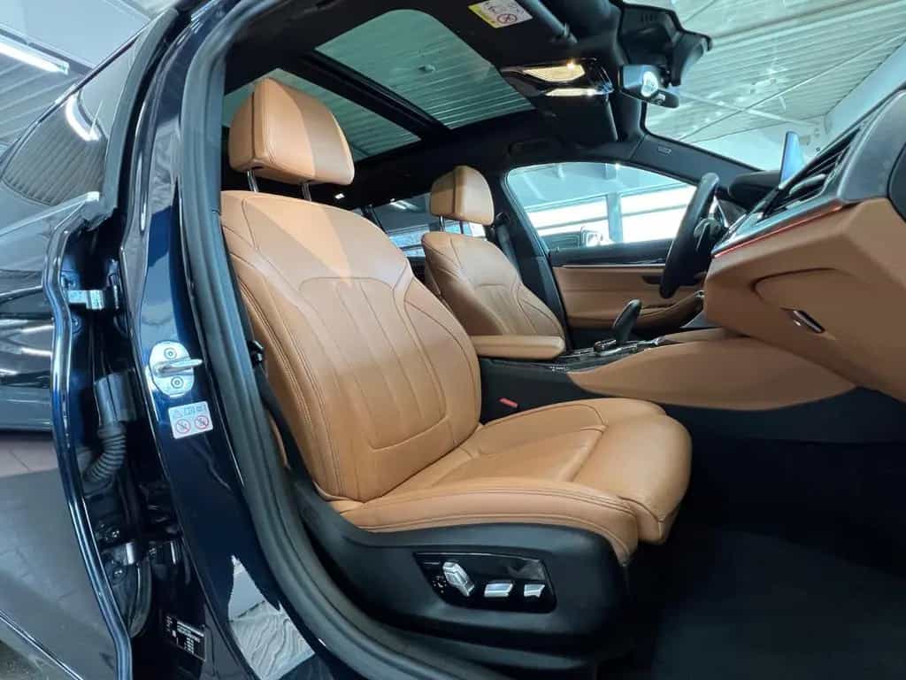 BMW 5 Series 520 d Touring Luxury Line UVP 90.569,00 EURO 12/2018-photo-16