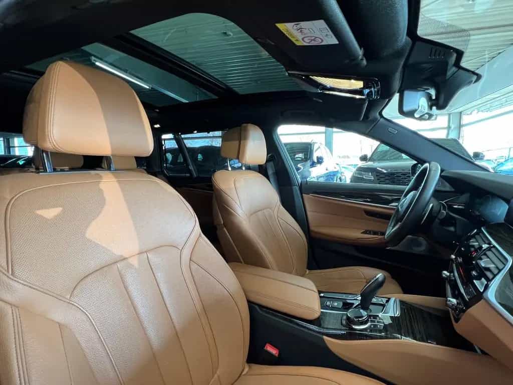 BMW 5 Series 520 d Touring Luxury Line UVP 90.569,00 EURO 12/2018-photo-17