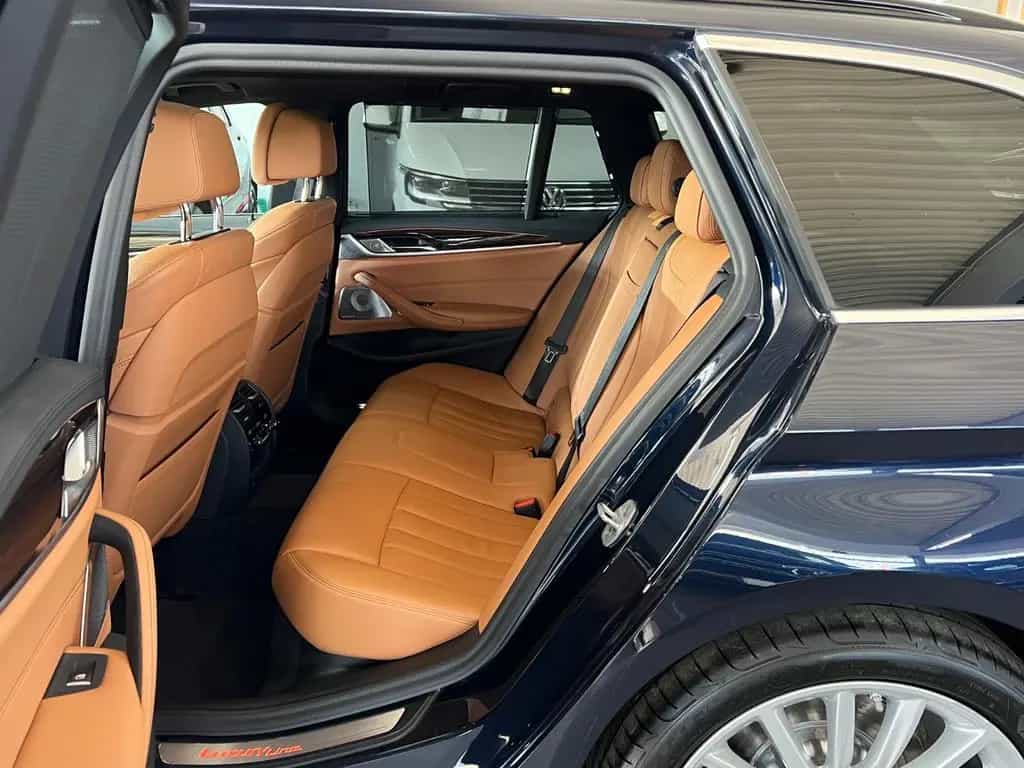 BMW 5 Series 520 d Touring Luxury Line UVP 90.569,00 EURO 12/2018-photo-19