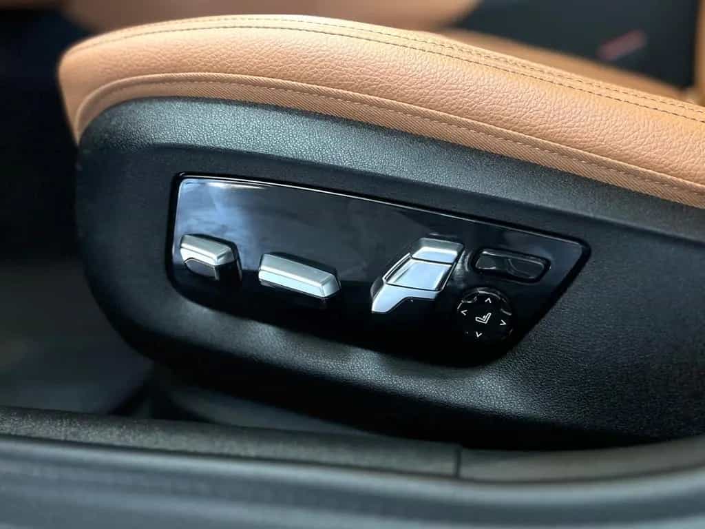BMW 5 Series 520 d Touring Luxury Line UVP 90.569,00 EURO 12/2018-photo-26