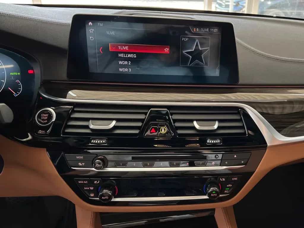 BMW 5 Series 520 d Touring Luxury Line UVP 90.569,00 EURO 12/2018-photo-34
