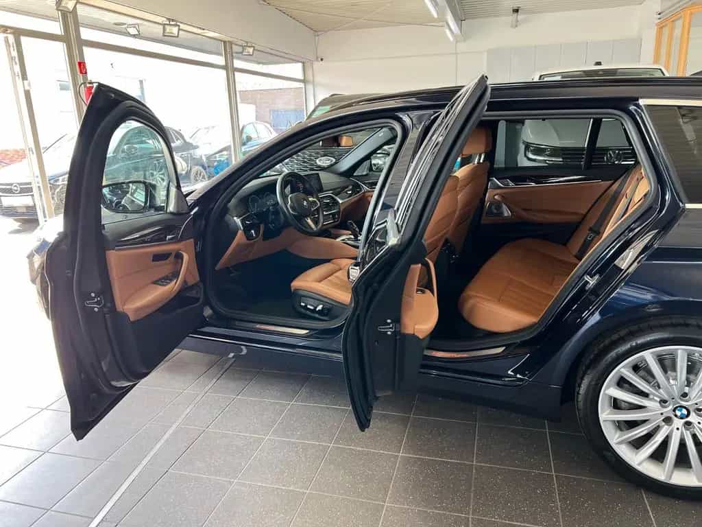 BMW 5 Series 520 d Touring Luxury Line UVP 90.569,00 EURO 12/2018-photo-6