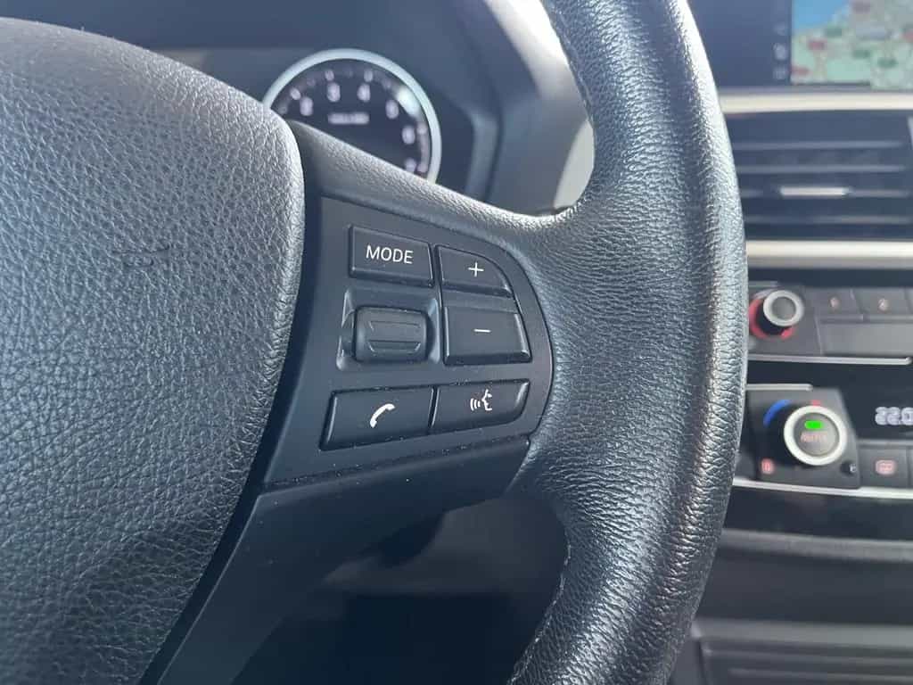 BMW 118 i Lim. 5-trg. Advantage NAVI*PDC*SZHG*LED 02/2019-photo-11