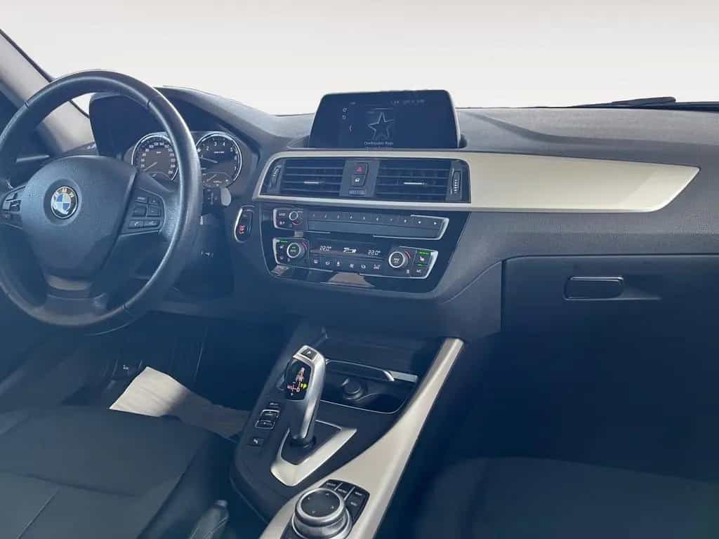 BMW 118 i Lim. 5-trg. Advantage NAVI*PDC*SZHG*LED 02/2019-photo-12