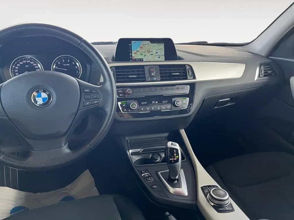 BMW 118 i Lim. 5-trg. Advantage NAVI*PDC*SZHG*LED 02/2019-photo-6