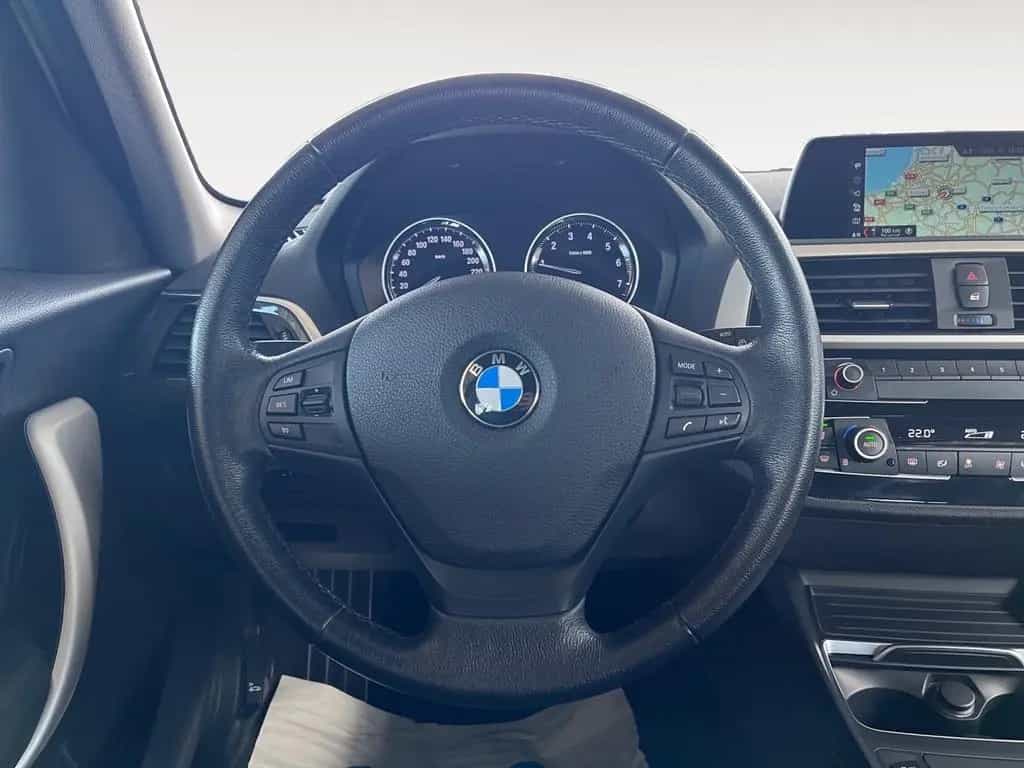 BMW 118 i Lim. 5-trg. Advantage NAVI*PDC*SZHG*LED 02/2019-photo-8