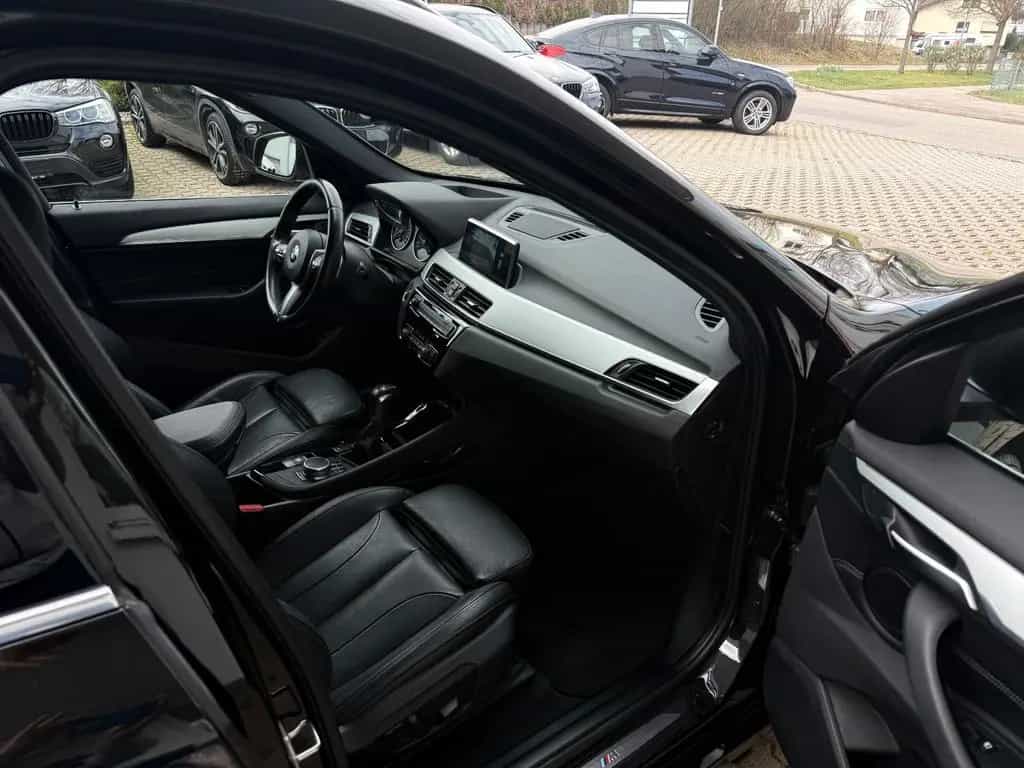 BMW X1 xDrive20d Automatik Leder Navi LED PANO PDC 02/2017-photo-12