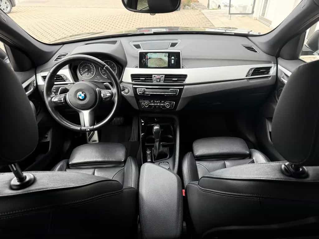 BMW X1 xDrive20d Automatik Leder Navi LED PANO PDC 02/2017-photo-17
