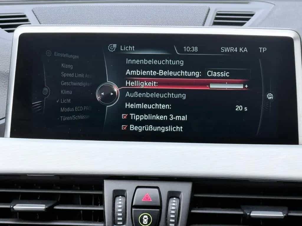 BMW X1 xDrive20d Automatik Leder Navi LED PANO PDC 02/2017-photo-21