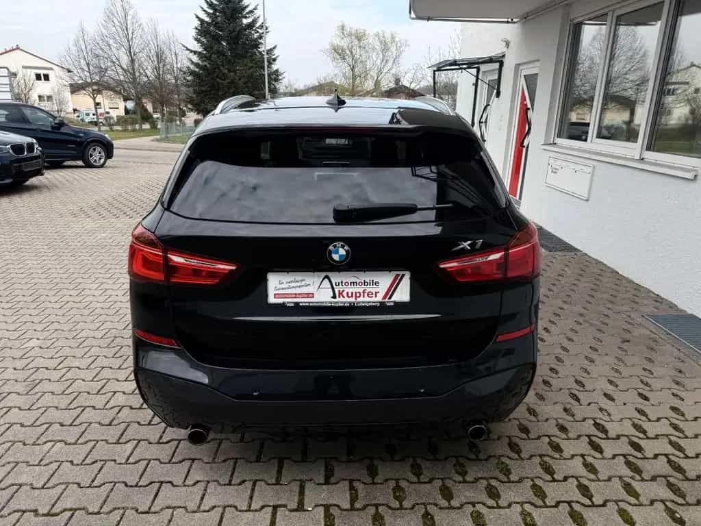 BMW X1 xDrive20d Automatik Leder Navi LED PANO PDC 02/2017-photo-5