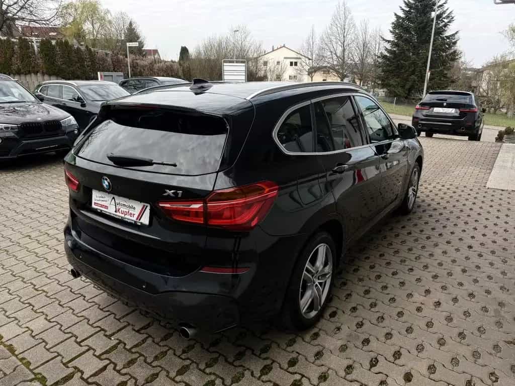 BMW X1 xDrive20d Automatik Leder Navi LED PANO PDC 02/2017-photo-6