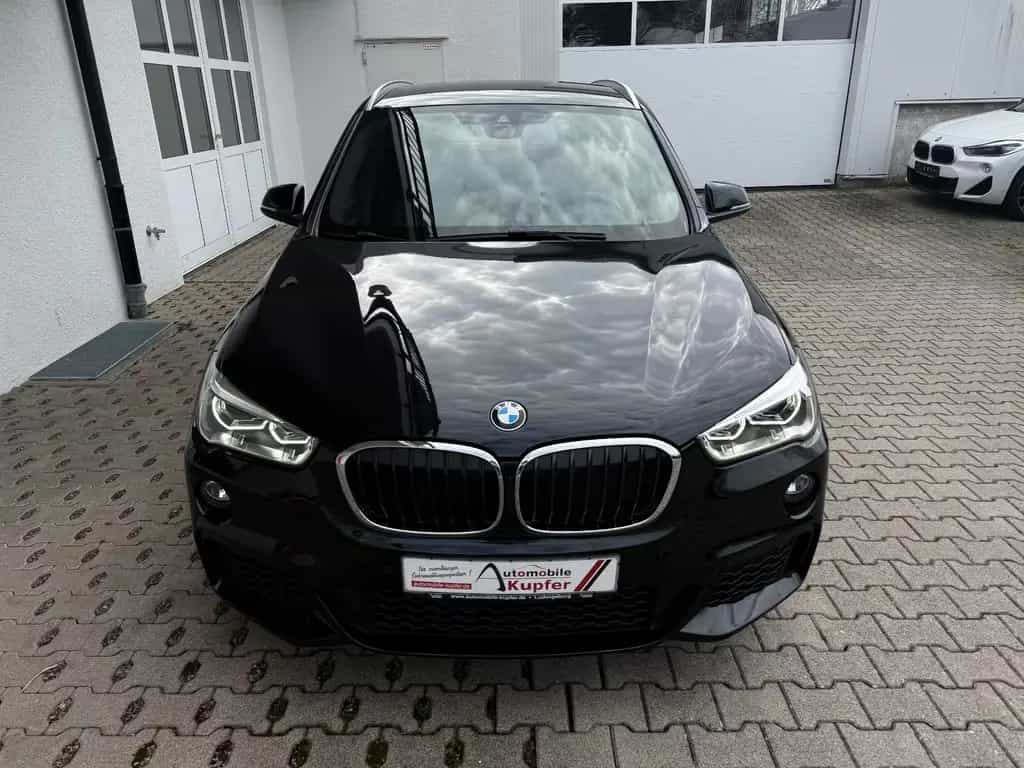 BMW X1 xDrive20d Automatik Leder Navi LED PANO PDC 02/2017-photo-8