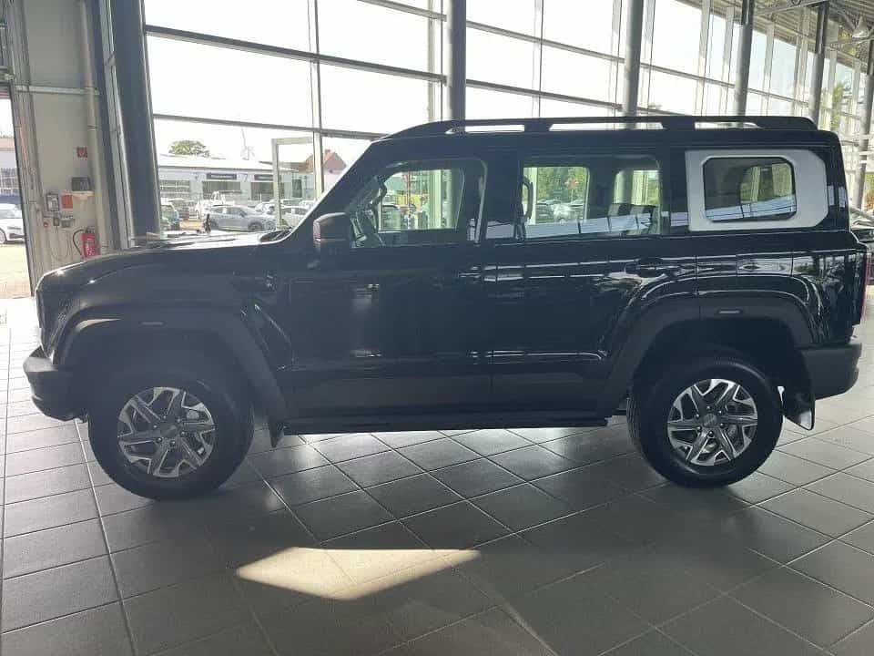 BAIC BJ40 Pro 10/2025-photo-3