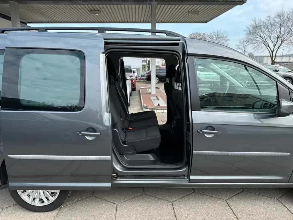 Volkswagen Caddy Maxi BMT 7 SITZER NAVI SHZ AHK 09/2019-photo-15