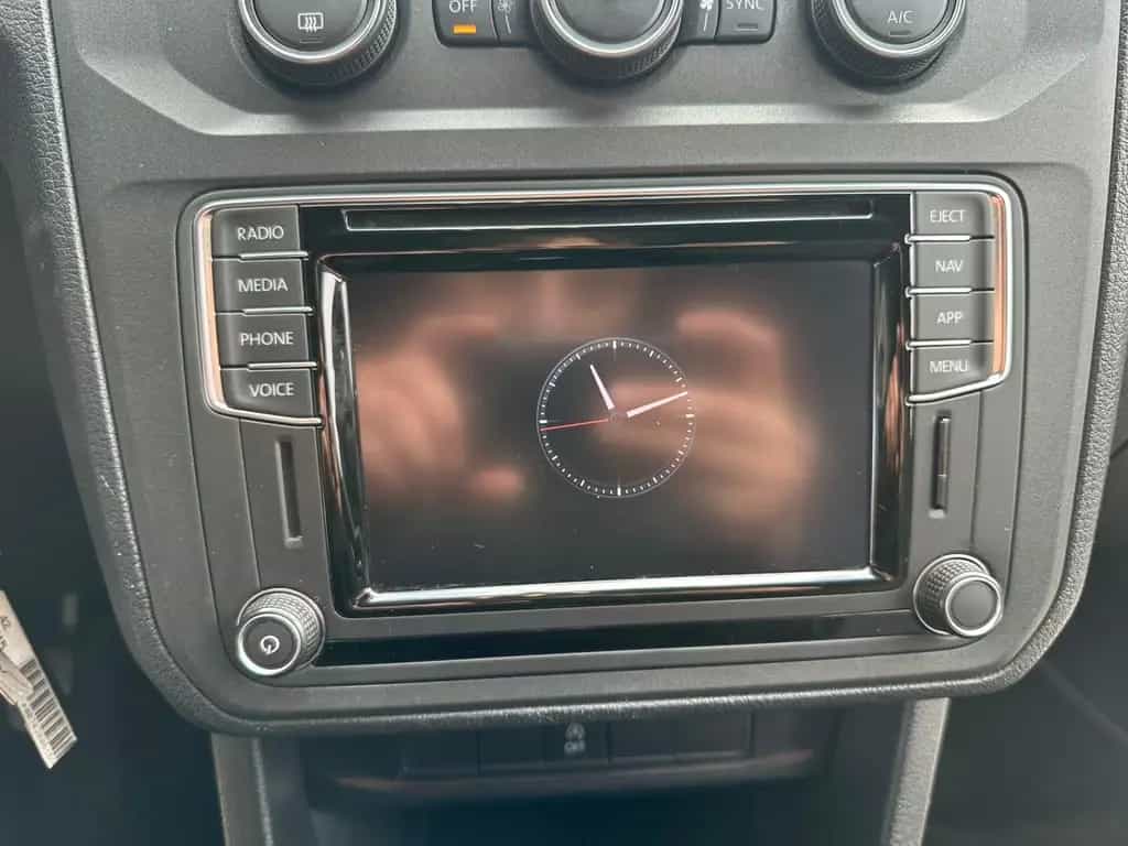 Volkswagen Caddy Maxi BMT 7 SITZER NAVI SHZ AHK 09/2019-photo-19