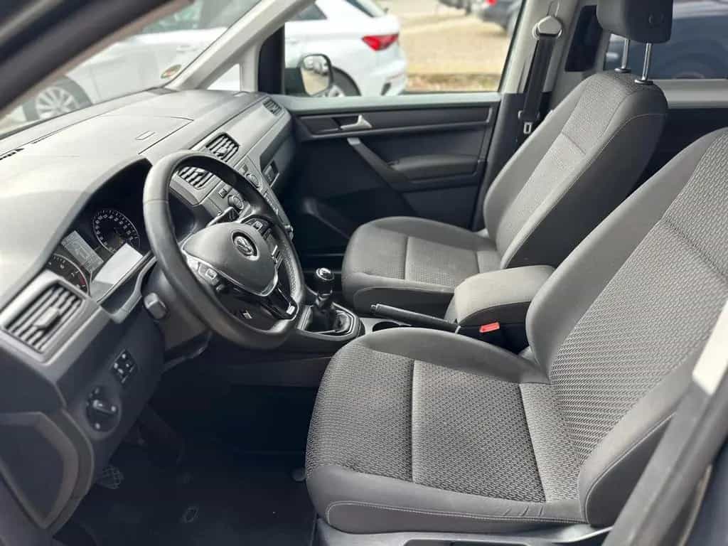 Volkswagen Caddy Maxi BMT 7 SITZER NAVI SHZ AHK 09/2019-photo-36
