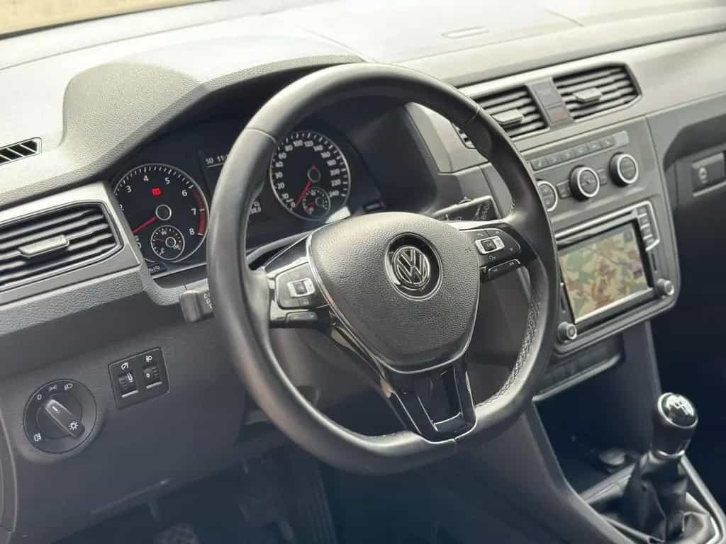 Volkswagen Caddy Maxi BMT 7 SITZER NAVI SHZ AHK 09/2019-photo-37