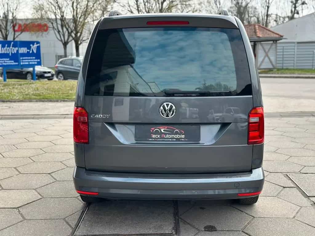 Volkswagen Caddy Maxi BMT 7 SITZER NAVI SHZ AHK 09/2019-photo-6
