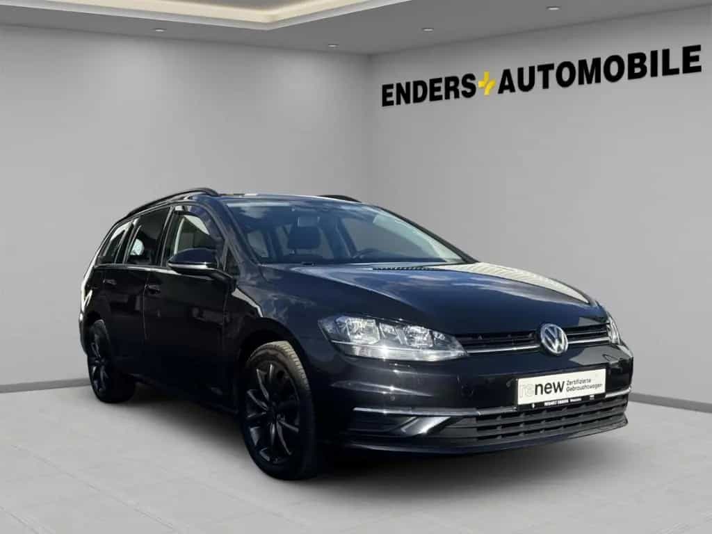 Volkswagen Golf Variant Comfortline++NAVI++PDC++ 03/2019-photo-4