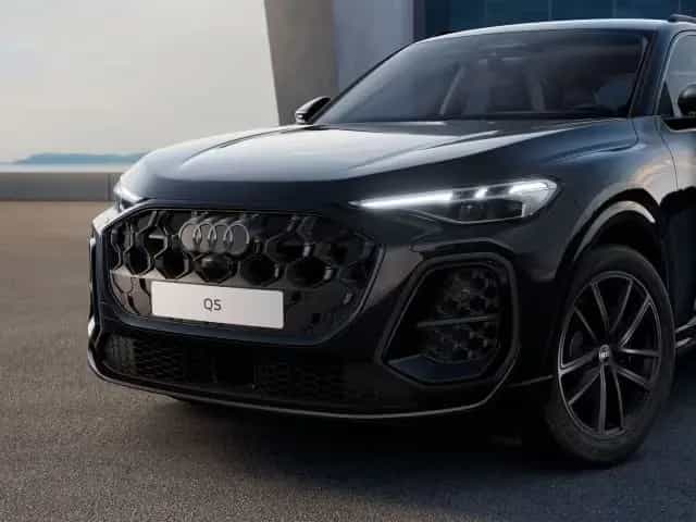 Audi Q5 2.0 TFSI quattro 150 kW S line null-photo-2